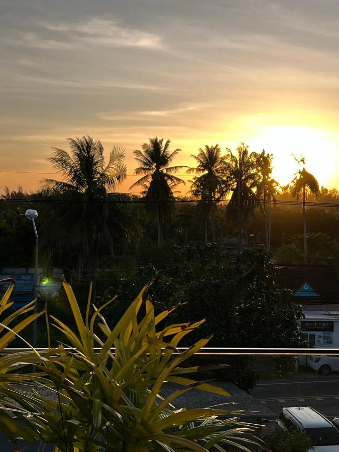 Wayla Villa@Maikhaobeach Mai Khao Exterior foto
